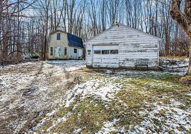 Homes for sale in Gobles, MI | 3677 Richardson Dr, Gobles, MI 49055 | MLS# 70511431