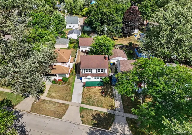 Photo 4 of Single family home for sale at 4405 Newberry St, Wayne, MI 48184 | MLS# 61019901 | Listing updated on 2026-08-31
