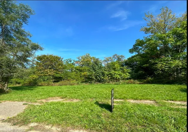 Photo 2 of Land for sale at 425 E Lorado Ave, Flint, MI 48505 | MLS# 50140909 | Listing updated on 2026-02-20