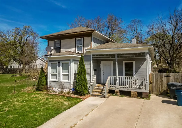 Homes for sale in Kalamazoo, MI | 1014 N Church St, Kalamazoo, MI 49007 | MLS# 70526122