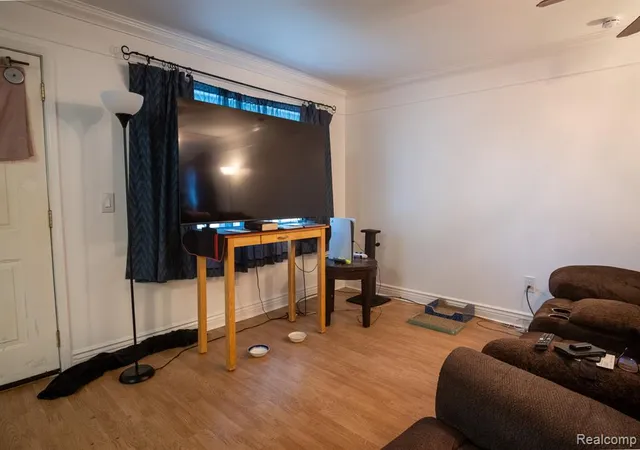 Photo 5 of Single family home for sale at 108 W Morehouse Ave, Hazel Park, MI 48030 | MLS# 61019744 | Listing updated on 2026-08-27