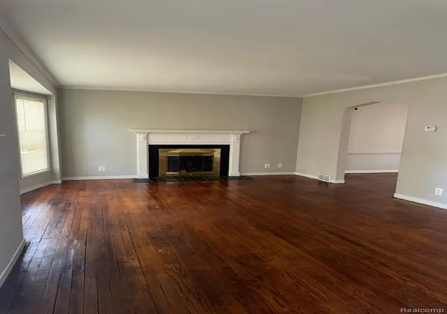 3rd image of 14257 Artesian St, Detroit, MI 48223 | MLS# 60391531