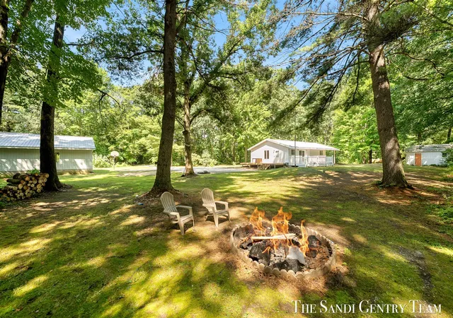 Photo 3 of Single family home for sale at 4536 Dalson Rd, Twin Lake, MI 49457 | MLS# 70554029 | Listing updated on 2026-09-14