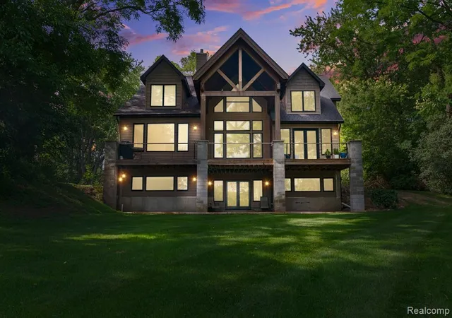 1st image of 11590 Sumpter Dr, South Lyon, MI 48178 8812 | MLS# 61008159