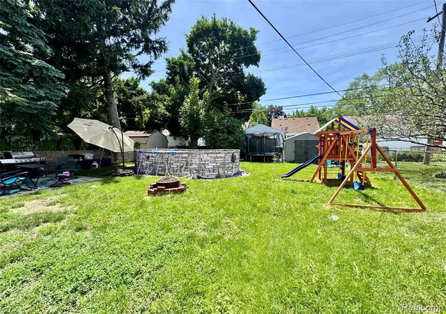 Homes for sale in Allen Park, MI | 15153 Dasher Ave, Allen Park, MI 48101 | MLS# 61002065