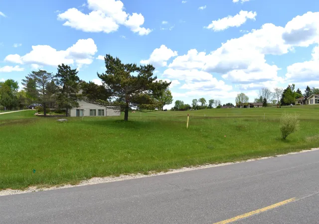 Photo 4 of Land for sale at 1627 Shaftsbury Ct, Gladwin, MI 48624 | MLS# 50202396 | Listing updated on 2026-08-29