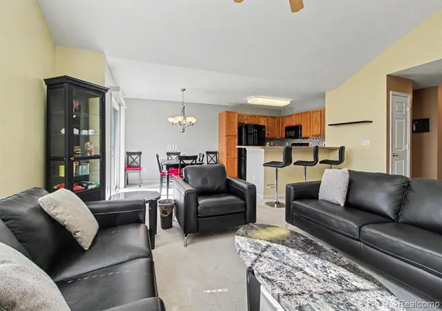 2nd image of 24211 Chesapeake Cir, Walled Lake, MI 48390 | MLS# 61022582