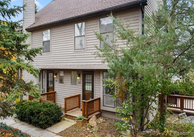 1st image of 592 S 7Th St, Ann Arbor, MI 48103 | MLS# 60352443