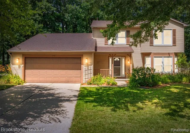 Homes for sale in Ann Arbor, MI | 312 Burr Oak Dr, Ann Arbor, MI 48103 | MLS# 61007861