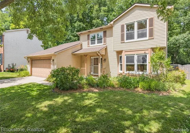 Homes for sale in Ann Arbor, MI | 312 Burr Oak Dr, Ann Arbor, MI 48103 | MLS# 61007861