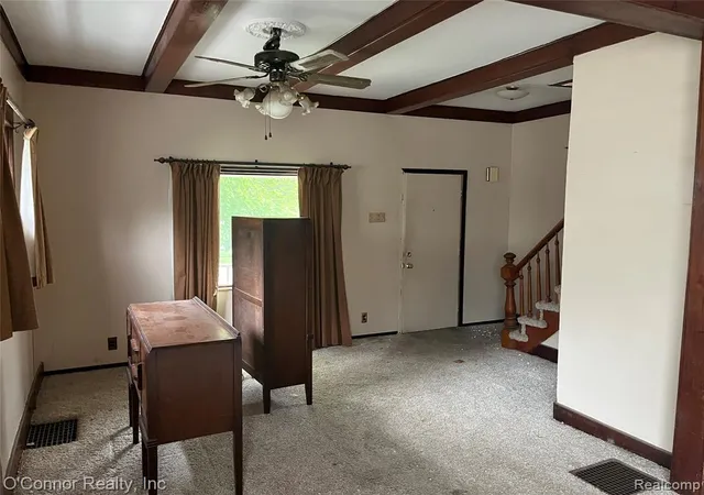 Homes for sale in Port Huron, MI | 1124 Pine St, Port Huron, MI 48060 | MLS# 60992839