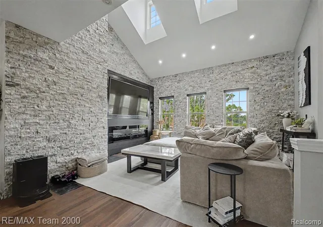 Photo 4 of Condo for sale at 22137 W Village Dr, Dearborn, MI 48124 2287 | MLS# 61024466 | Listing updated on 2026-09-15