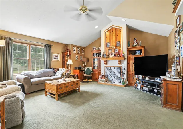 Homes for sale in Three Rivers, MI | 17704 Moorepark Rd, Three Rivers, MI 49093 | MLS# 70542883