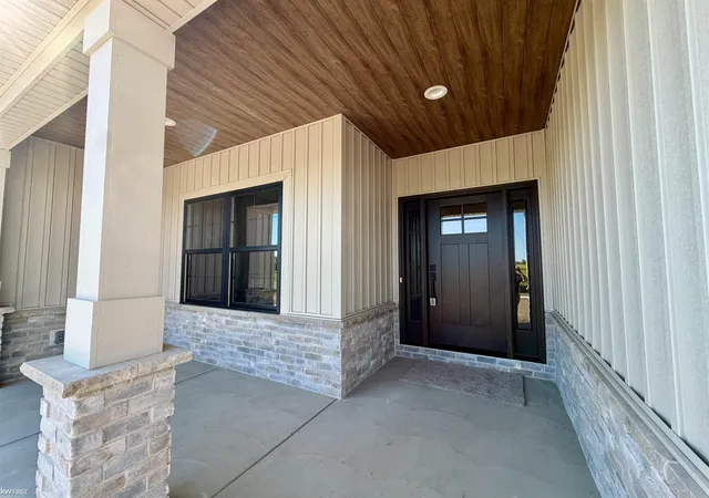 2nd image of 5483 Championship Dr #34, Linden, MI 48451 | MLS# 50212586