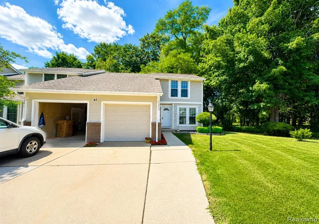 Photo 4 of Condo for sale at 22859 Cranbrooke Dr, Novi, MI 48375 | MLS# 61018837 | Listing updated on 2026-08-29
