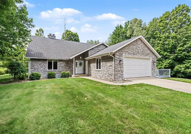 Homes for sale in Three Rivers, MI | 61214 Us 131, Three Rivers, MI 49093 | MLS# 70543045