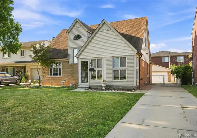 Photo 1 of Sale Pending at 3 Morross Ct, Dearborn, MI 48126 | MLS# 61018047 | Listing updated on 2026-09-05