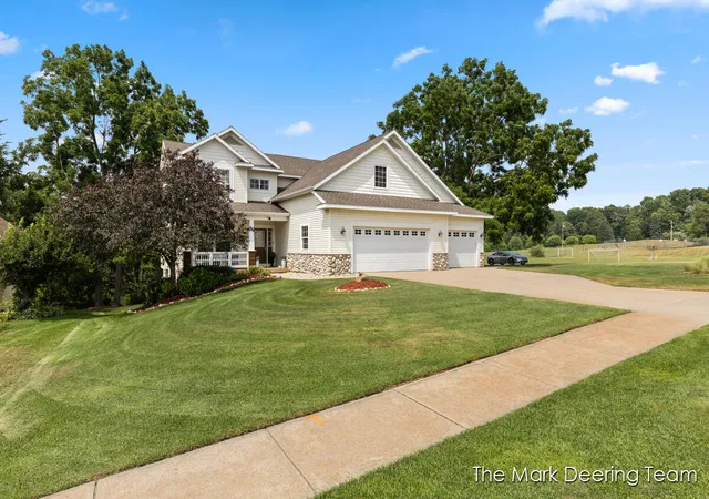 Photo 3 of Sale Pending at 3127 Royal Hannah Dr, Rockford, MI 49341 | MLS# 70547428 | Listing updated on 2026-08-31