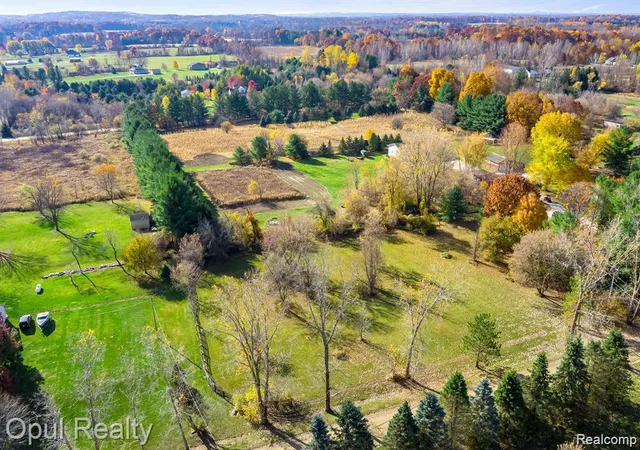 Homes for sale in Metamora, MI | 5323 Hickory Dr Hickory Dr, Metamora, MI 48455 | MLS# 61008399