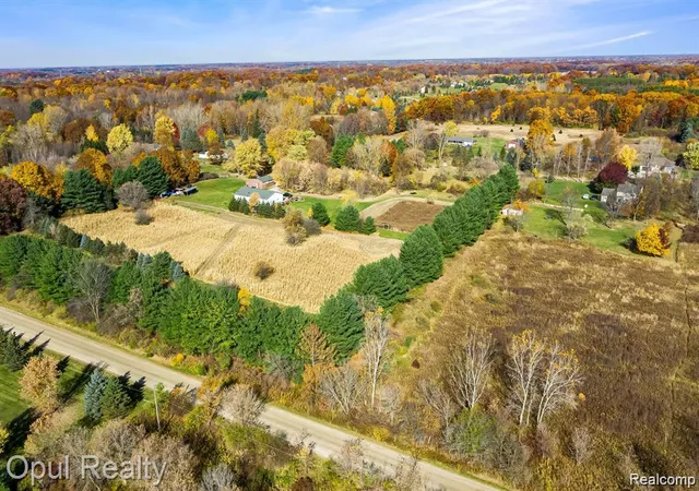 Homes for sale in Metamora, MI | 5323 Hickory Dr Hickory Dr, Metamora, MI 48455 | MLS# 61008399
