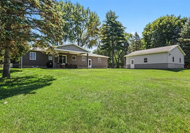 3rd image of 830 N Union City Rd, Coldwater, MI 49036 | MLS# 70544592