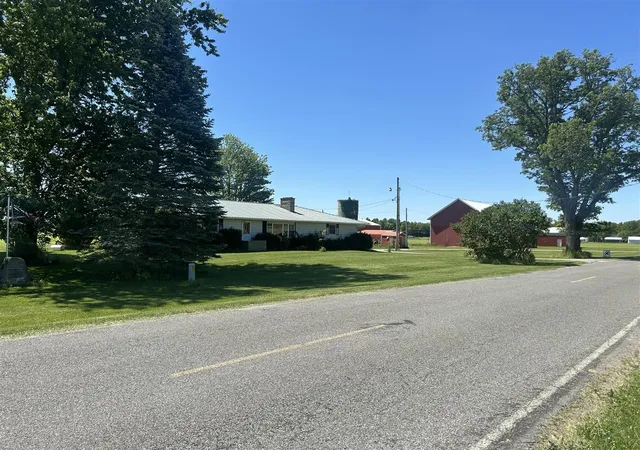 Homes for sale in Tekonsha, MI | 2416 Aldrich Rd, Tekonsha, MI 49092 | MLS# 70518230