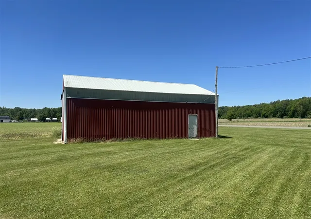 Homes for sale in Tekonsha, MI | 2416 Aldrich Rd, Tekonsha, MI 49092 | MLS# 70518230