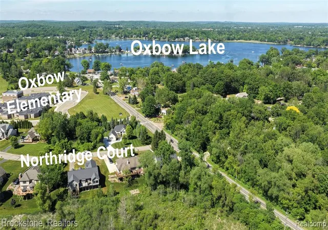 Photo 1 of Sale Pending at 10295 Northridge Ct, White Lake, MI 48386 2641 | MLS# 61001684 | Listing updated on 2026-08-28