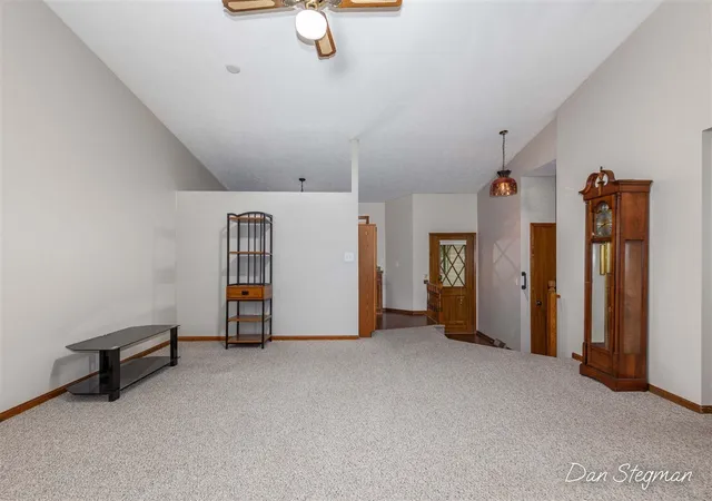 Listing Photo 5 - Condo for sale in building located at 7021 Gardenview Ct, Byron Center, MI 49315-8350 - Unit #19