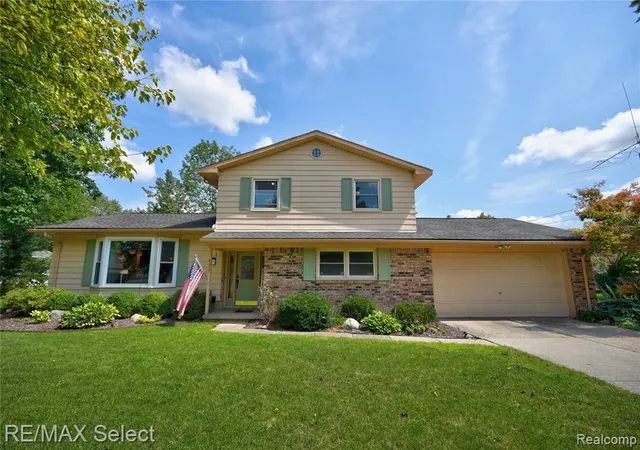 Photo 2 of Sale Pending at 4317 Mount Vernon Pass, Swartz Creek, MI 48473 8240 | MLS# 61025040 | Listing updated on 2026-09-14