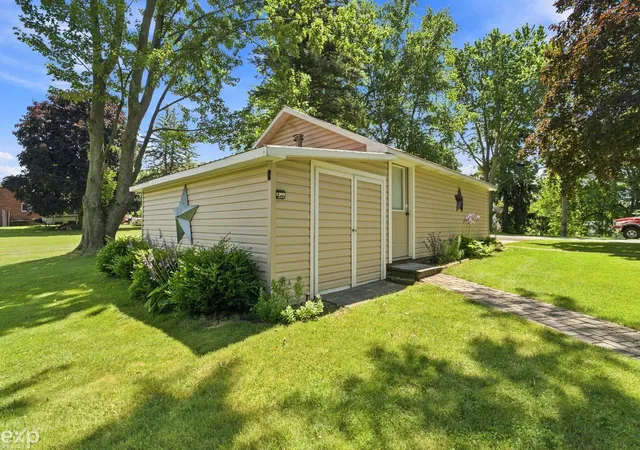 40th image of 4055 E Orchard St, Carsonville, MI 48419 | MLS# 50217000