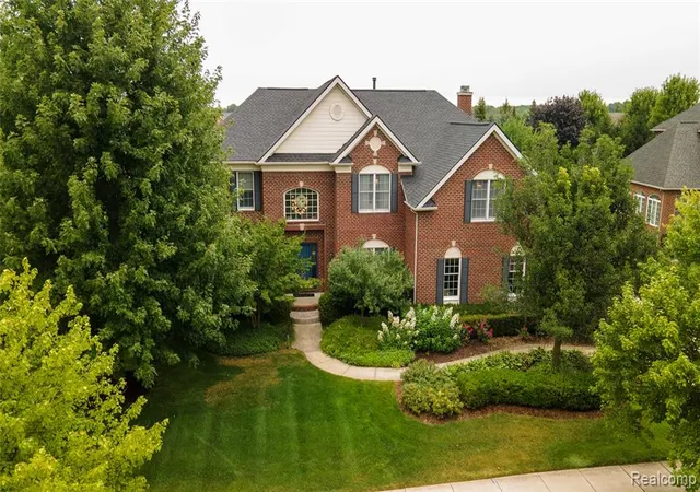 Photo 5 of Single family home for sale at 24948 Hadlock Dr, Novi, MI 48374 | MLS# 61022273 | Listing updated on 2026-09-06