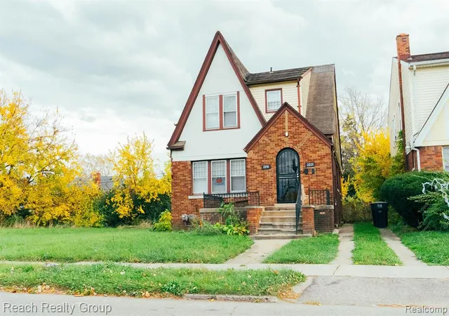 Homes for sale in Detroit, MI | 2319 Kendall St, Detroit, MI 48238 | MLS# 60351898