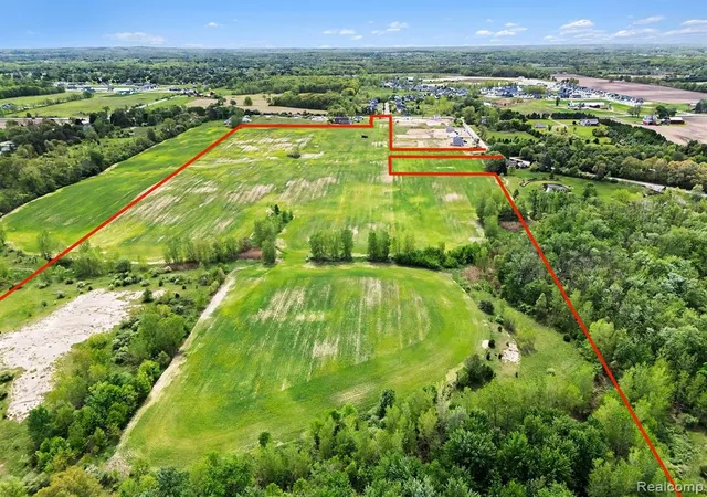 1st image of 6018 Lahring Rd, Linden, MI 48451 | MLS# 60995538