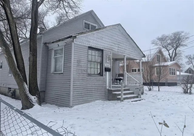 Homes for sale in Muskegon, MI | 1045 E Forest Ave, Muskegon, MI 49442 | MLS# 70506792
