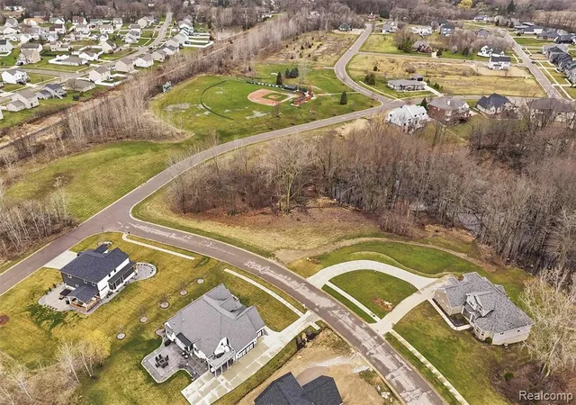 4th image of 4336 Mccormick Dr, Linden, MI 48451 | MLS# 60981628