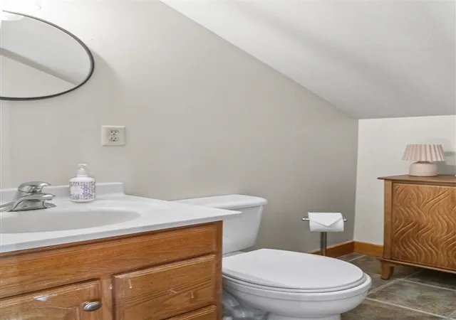 24th image of 1801 Corner St, Fremont, MI 49412 | MLS# 70550560