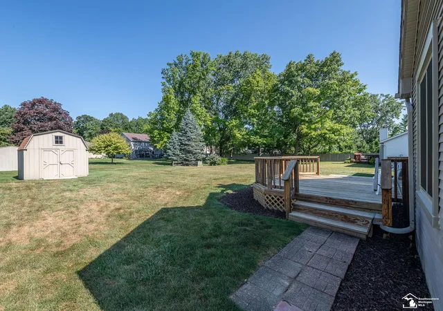 35th image of 805 Donnalee Dr, Monroe, MI 48162 | MLS# 50217195