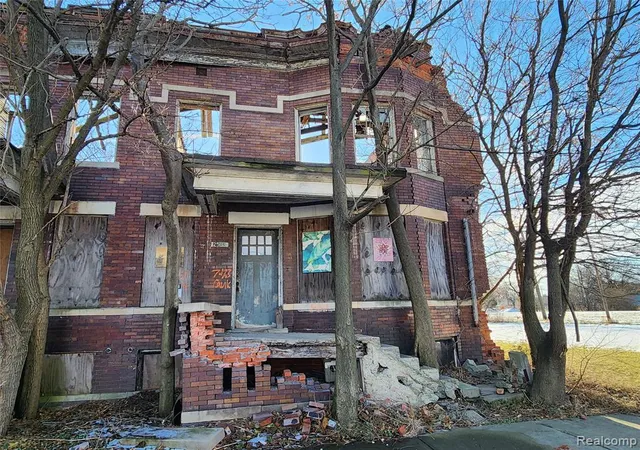 2nd image of 2515 Ash St, Detroit, MI 48208 | MLS# 60962208