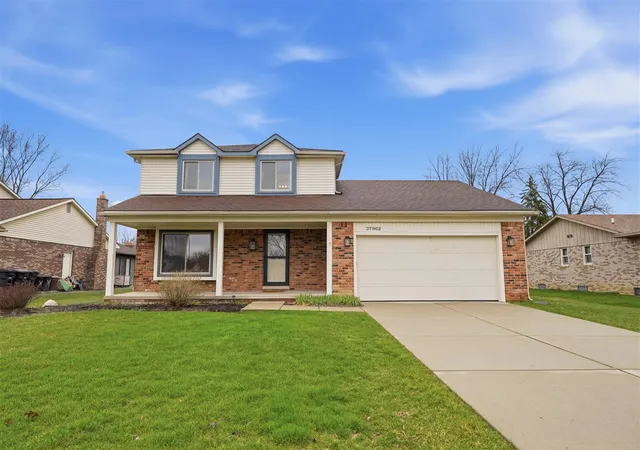 1st image of 37962 Munger Dr, Livonia, MI 48154 | MLS# 70524546