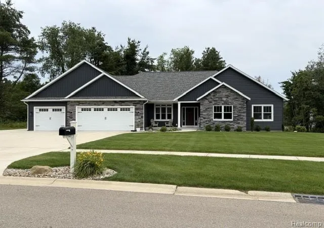 2nd image of 7876 Dorlen Ave #4, Kalamazoo, MI 49009 | MLS# 61006770