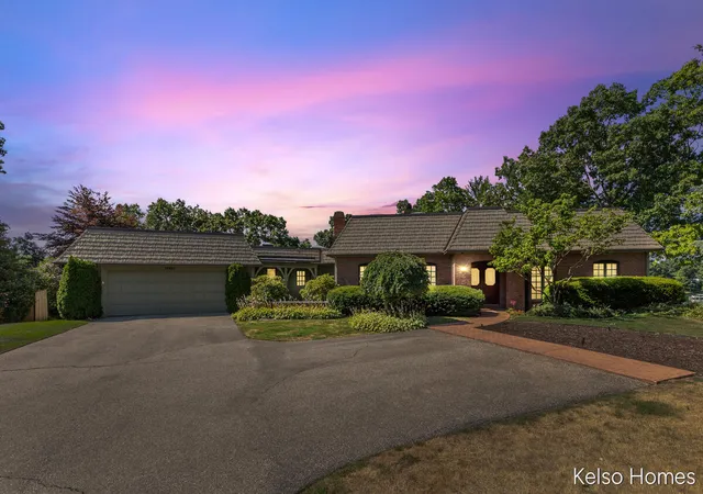Photo 1 of Sale Pending at 2452 Holtman Dr, Grand Rapids, MI 49525 | MLS# 70555536 | Listing updated on 2026-09-09