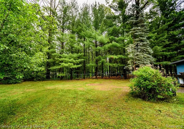 Homes for sale in Harrison, MI | 3270 Woods Rd, Harrison, MI 48625 | MLS# 61005325