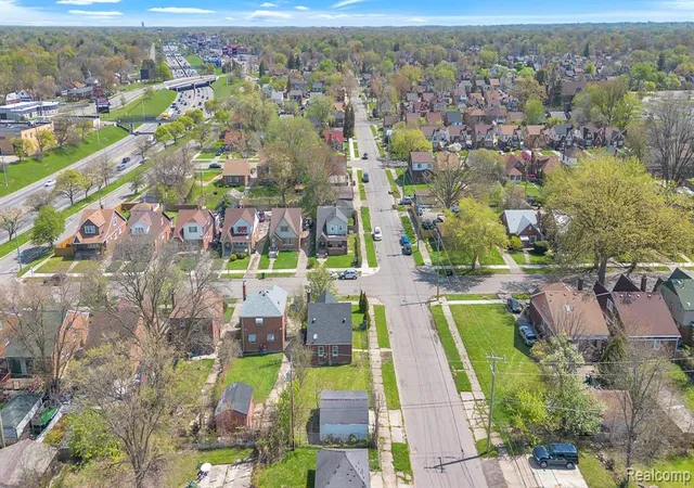40th image of 5903 Somerset Ave, Detroit, MI 48224 | MLS# 60992366