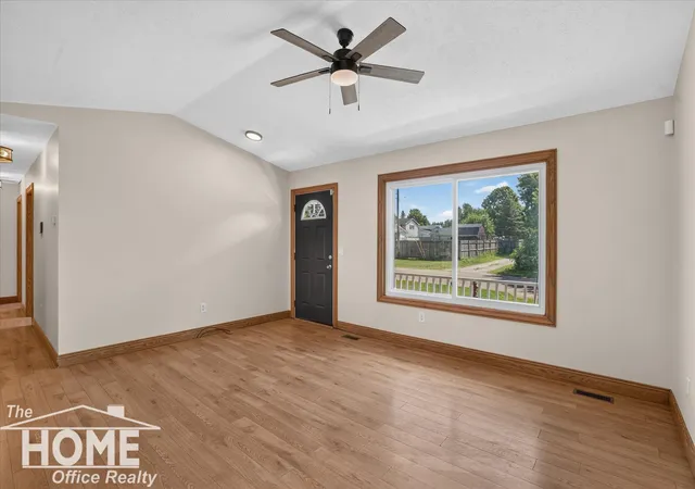 Homes for sale in Perry, MI | 422 S Williams St, Perry, MI 48872 | MLS# 50213790