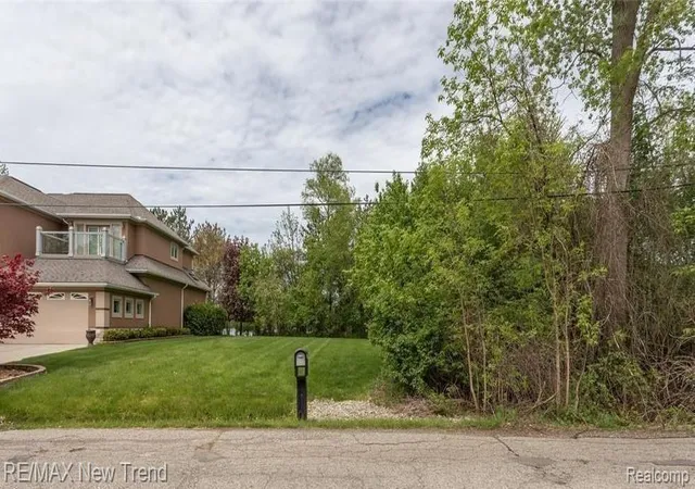 Photo 3 of Land for sale at 0000 Putnam, West Bloomfield, MI 48323 | MLS# 60158179 | Listing updated on 2025-12-02
