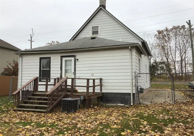 Homes for sale in Wyandotte, MI | 3152 9th St, Wyandotte, MI 48192 | MLS# 70511022