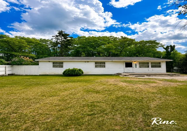 Homes for sale in Greenbush, MI | 4966 E Campbell St, Greenbush, MI 48738 | MLS# 50214818