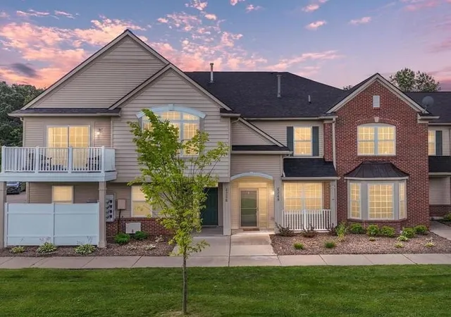 Homes for sale in Howell, MI | 4248 Hampton Ridge Blvd, Howell, MI 48843 | MLS# 50214894
