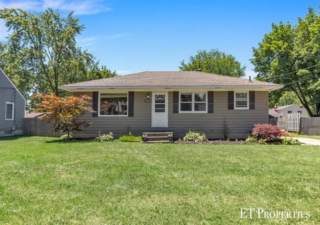 Homes for sale in Jenison, MI | 7695 Thomas Ave, Jenison, MI 49428 | MLS# 70541316